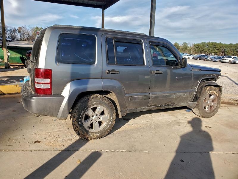 2012 JEEP LIBERTY SPORT — Фото 3 из 13