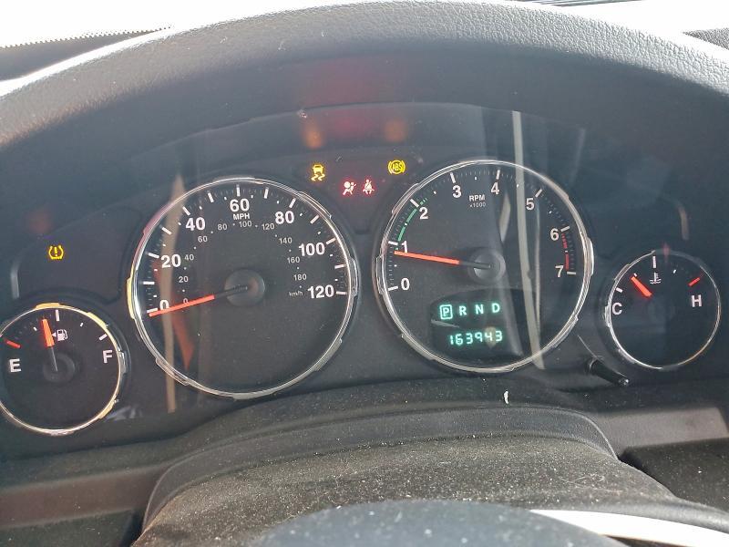 2012 JEEP LIBERTY SPORT — Фото 9 из 13