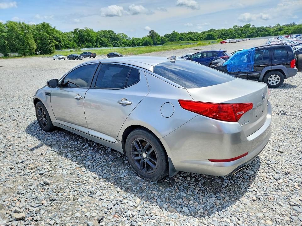 KNAGM4A71C5277279 2012 KIA OPTIMA photo no. 2