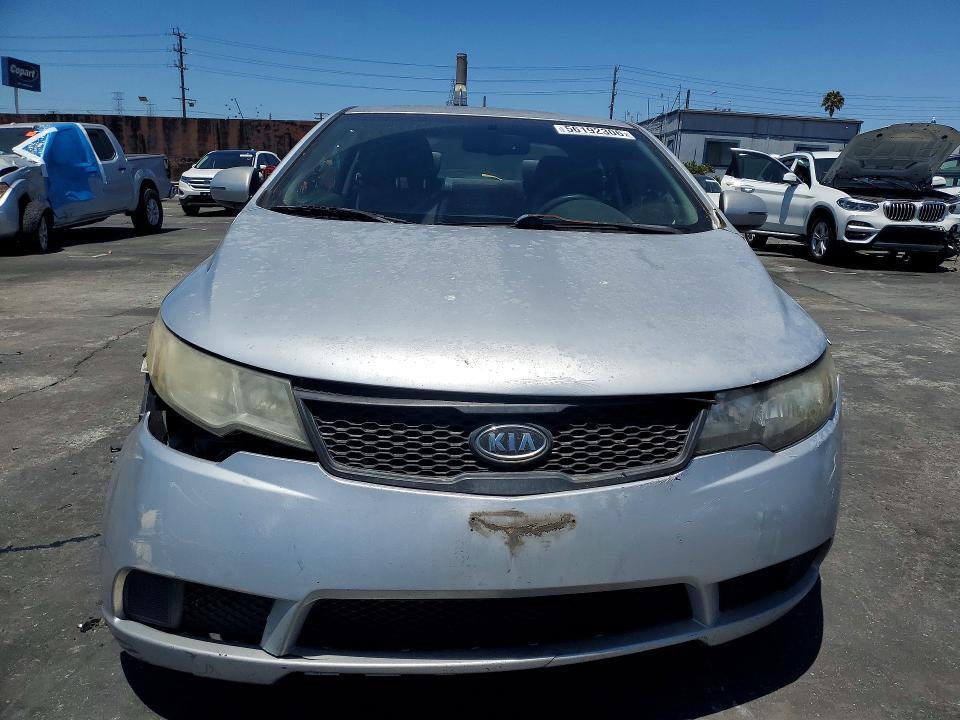 KNAFU6A23C5522238 2012 KIA FORTE KOUP photo no. 5