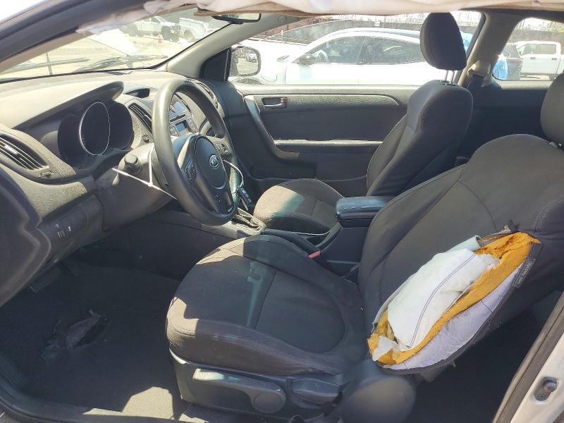 KNAFU6A23C5522238 2012 KIA FORTE KOUP photo no. 7