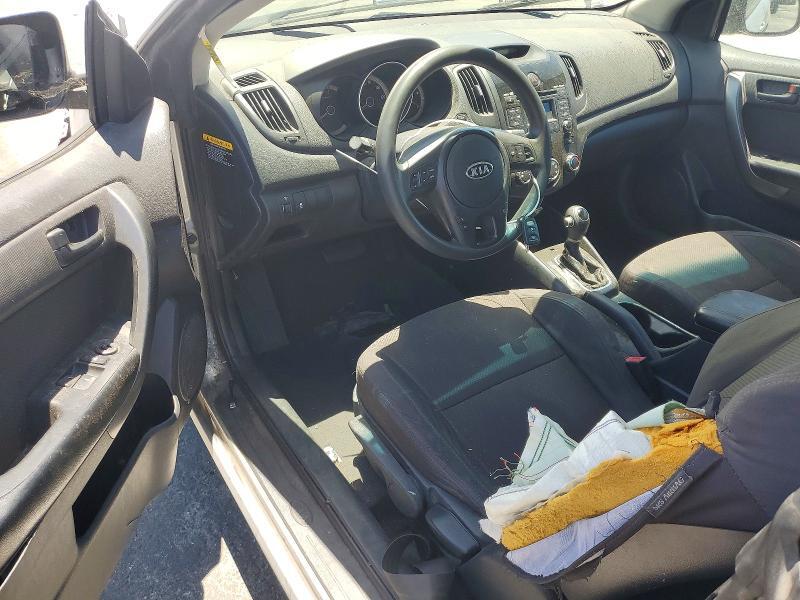 KNAFU6A23C5522238 2012 KIA FORTE KOUP photo no. 8