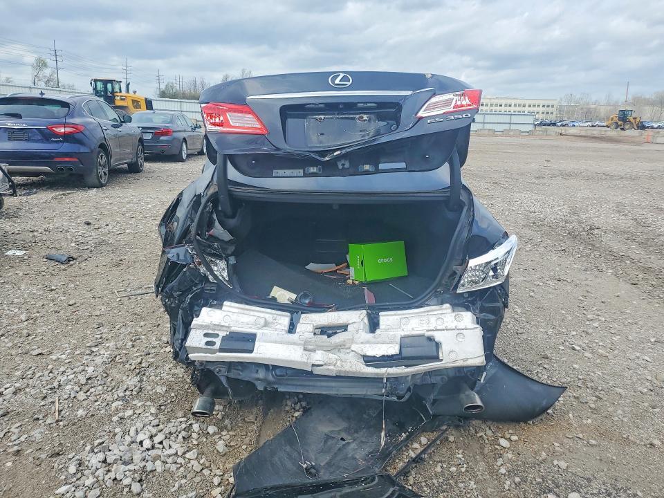 2012 LEXUS ES 350 BASE — Фото 6 из 12