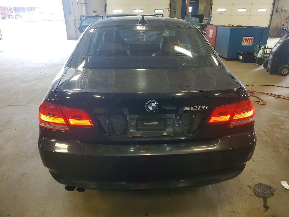 2010 BMW 328 XI SULEV — Фото 6 из 12