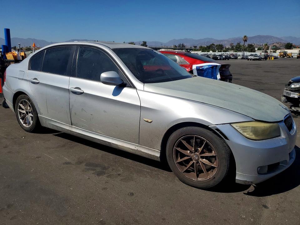 2010 BMW 328 I SULEV — Фото 4 из 12
