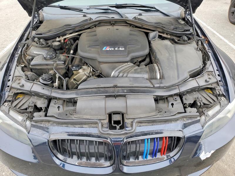2010 BMW M3 — Фото 11 из 12
