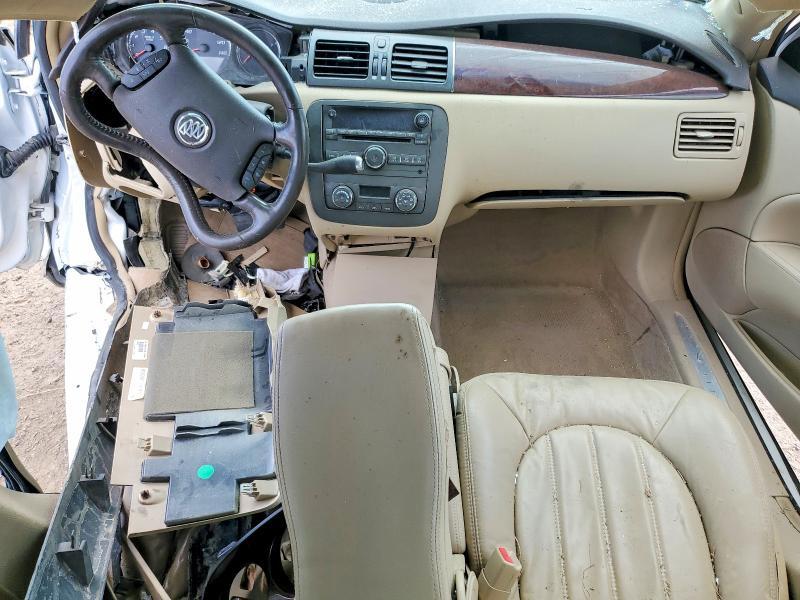 2010 BUICK LUCERNE CXL — Фото 8 из 12