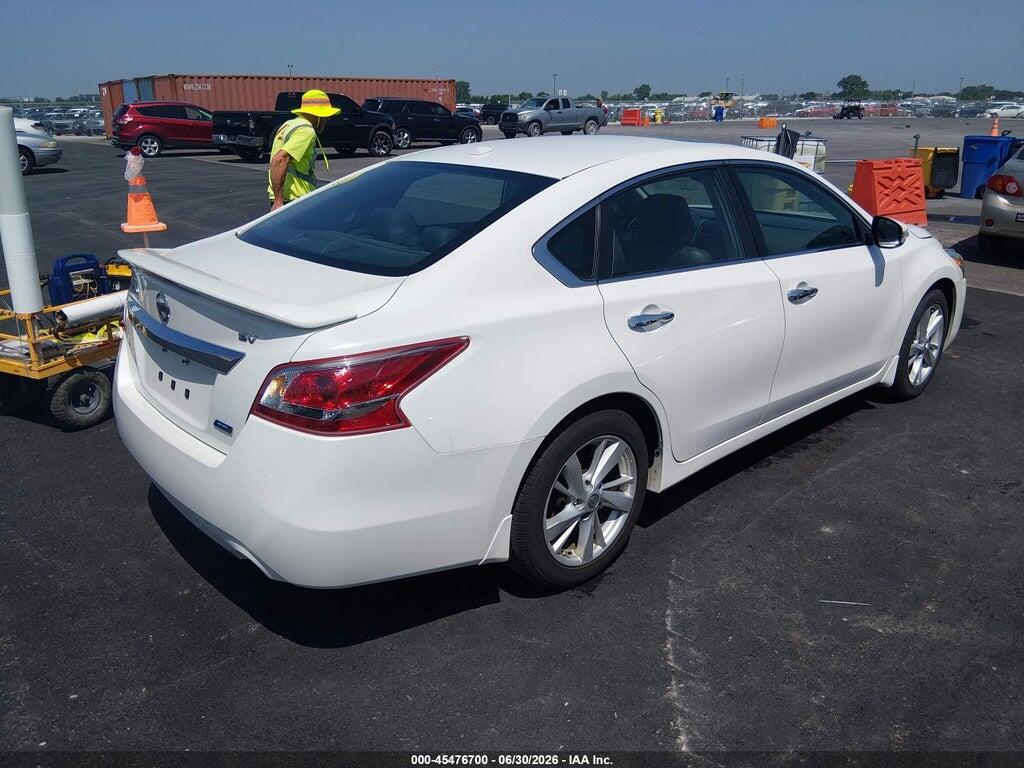1N4AL3AP4DC133718 2013 NISSAN ALTIMA photo no. 4