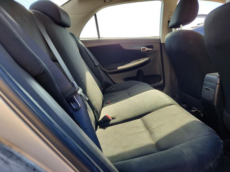 2010 TOYOTA COROLLA S — Фото 10 из 12