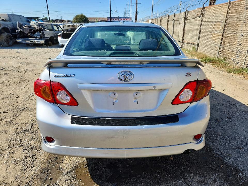 2010 TOYOTA COROLLA S — Фото 6 из 12