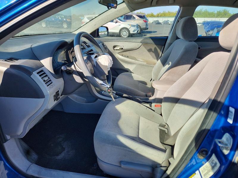 2010 TOYOTA COROLLA LE — Фото 7 из 12