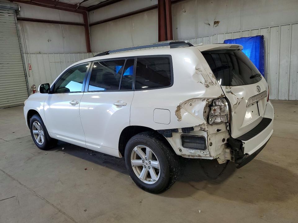 2010 TOYOTA HIGHLANDER BASE — Фото 2 из 13
