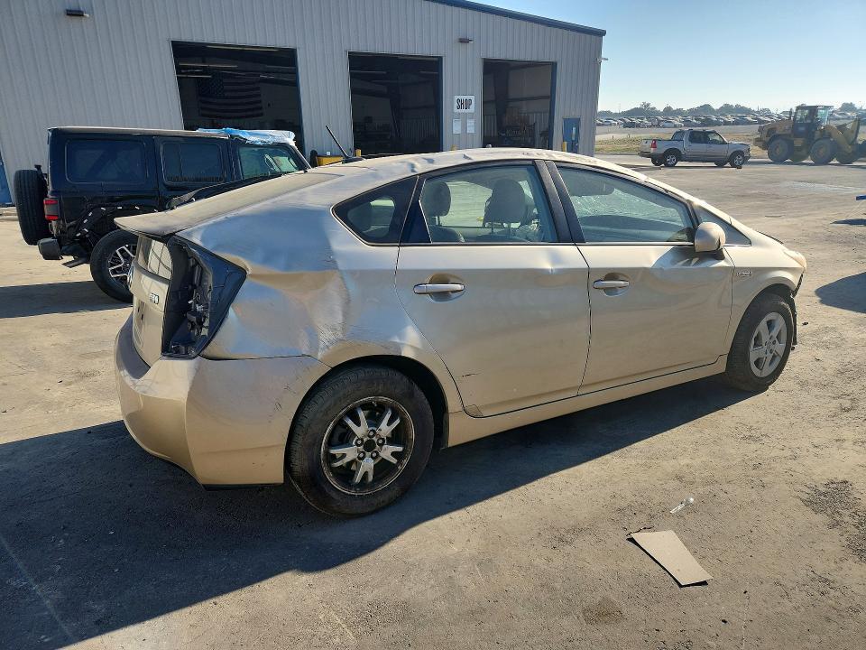 2010 TOYOTA PRIUS II — Фото 3 из 13