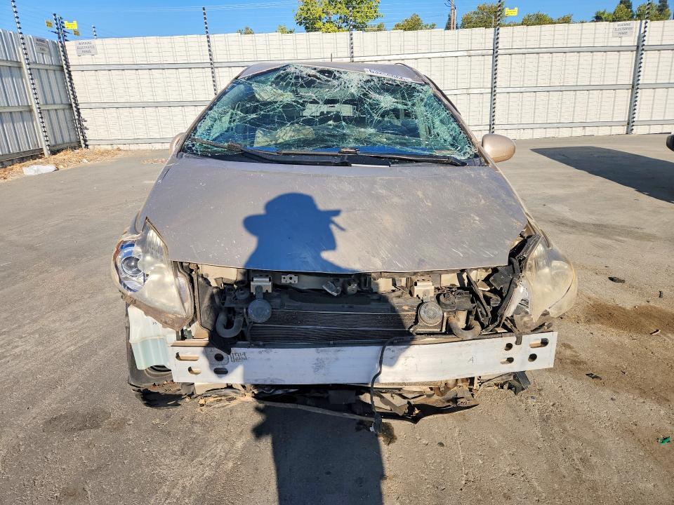 2010 TOYOTA PRIUS II — Фото 5 из 13
