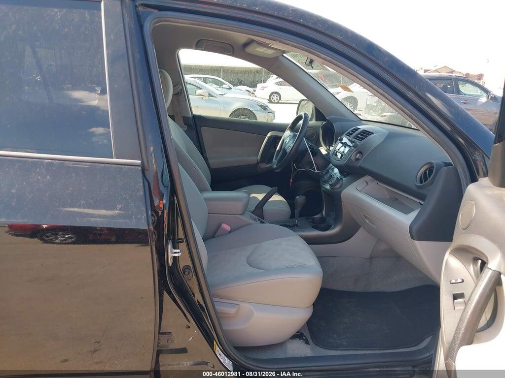 2010 TOYOTA RAV4 — Фото 5 из 16