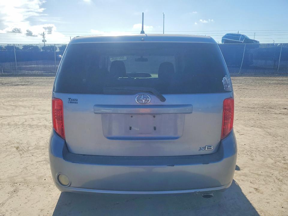 2010 TOYOTA SCION XB — Фото 6 из 12
