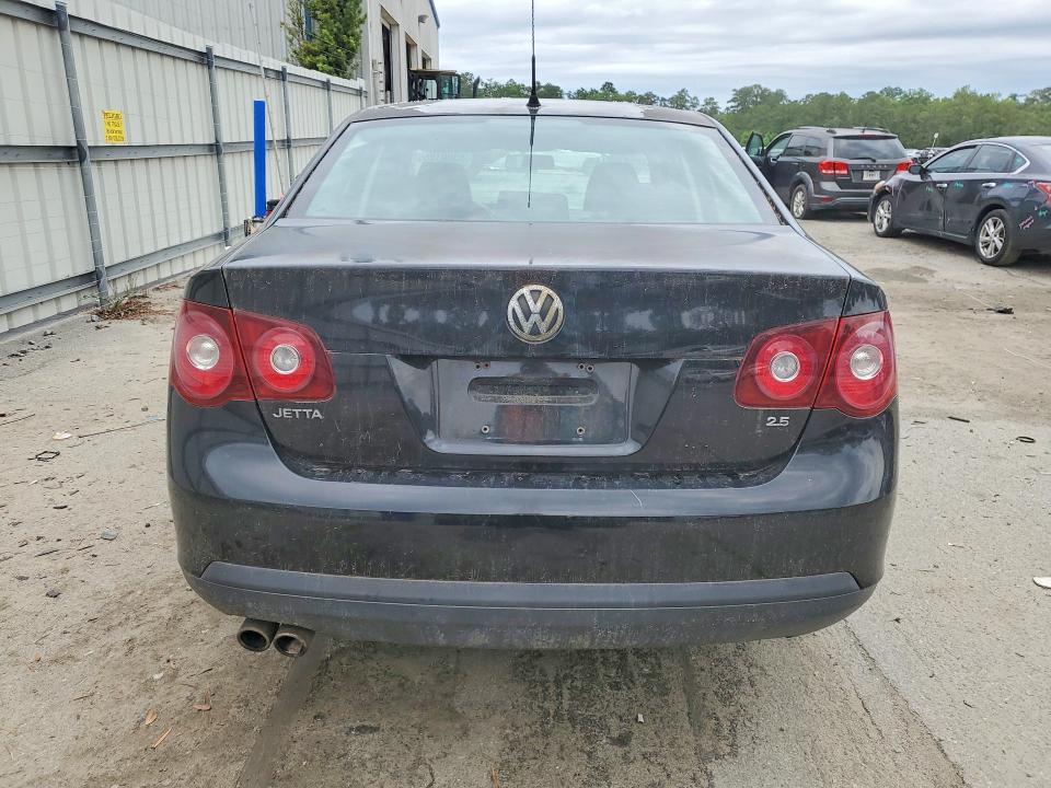 2010 VOLKSWAGEN JETTA S — Фото 6 из 13