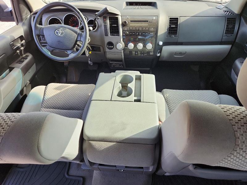 2010 TOYOTA TUNDRA DOUBLE CAB SR5 — Фото 8 из 12