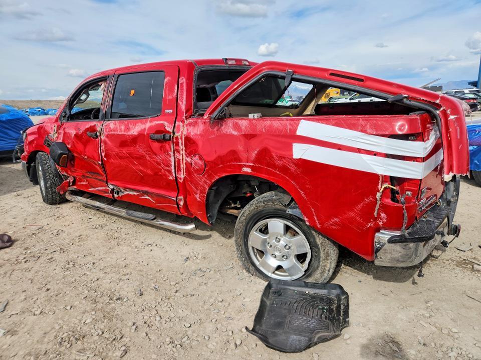 2010 TOYOTA TUNDRA CREWMAX SR5 — Фото 2 из 11