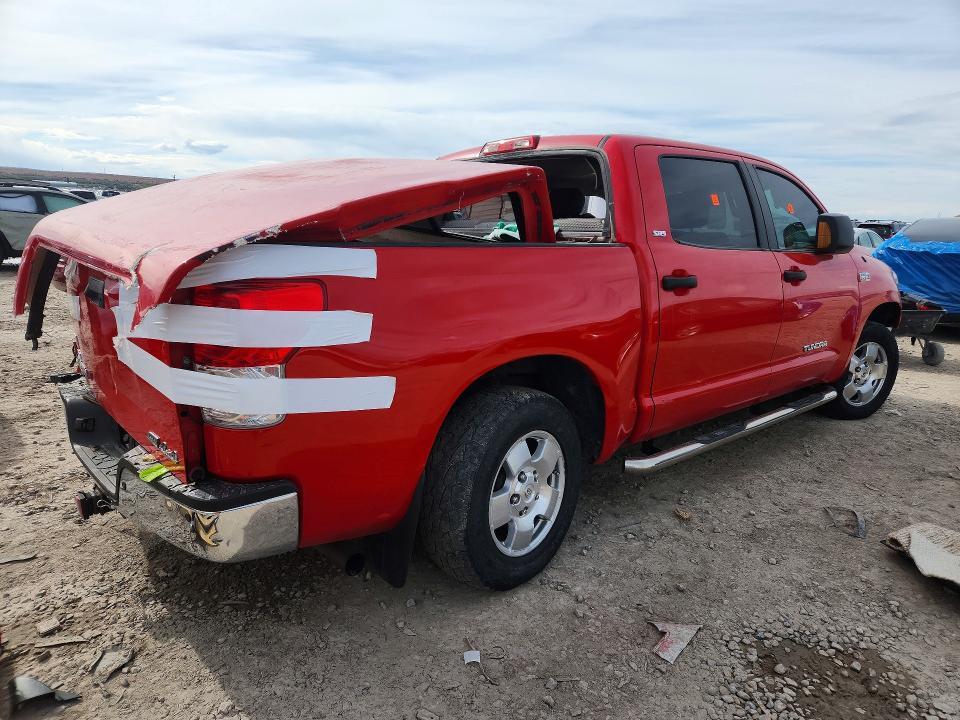 2010 TOYOTA TUNDRA CREWMAX SR5 — Фото 3 из 11