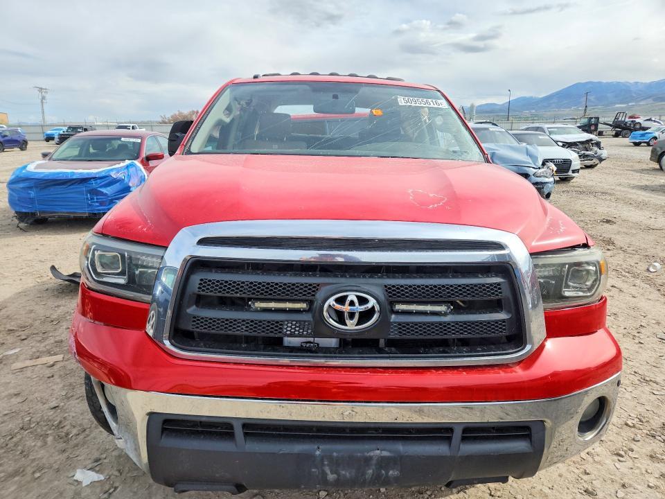 2010 TOYOTA TUNDRA CREWMAX SR5 — Фото 5 из 11