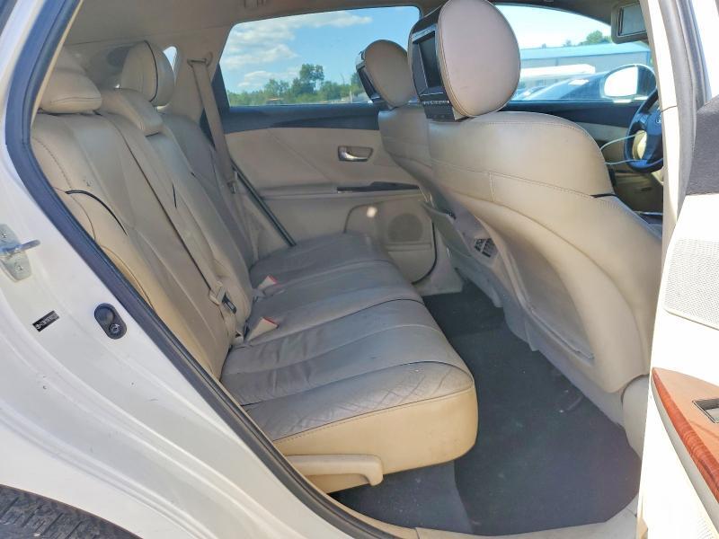 2009 TOYOTA VENZA AWD V6 — Фото 10 из 12