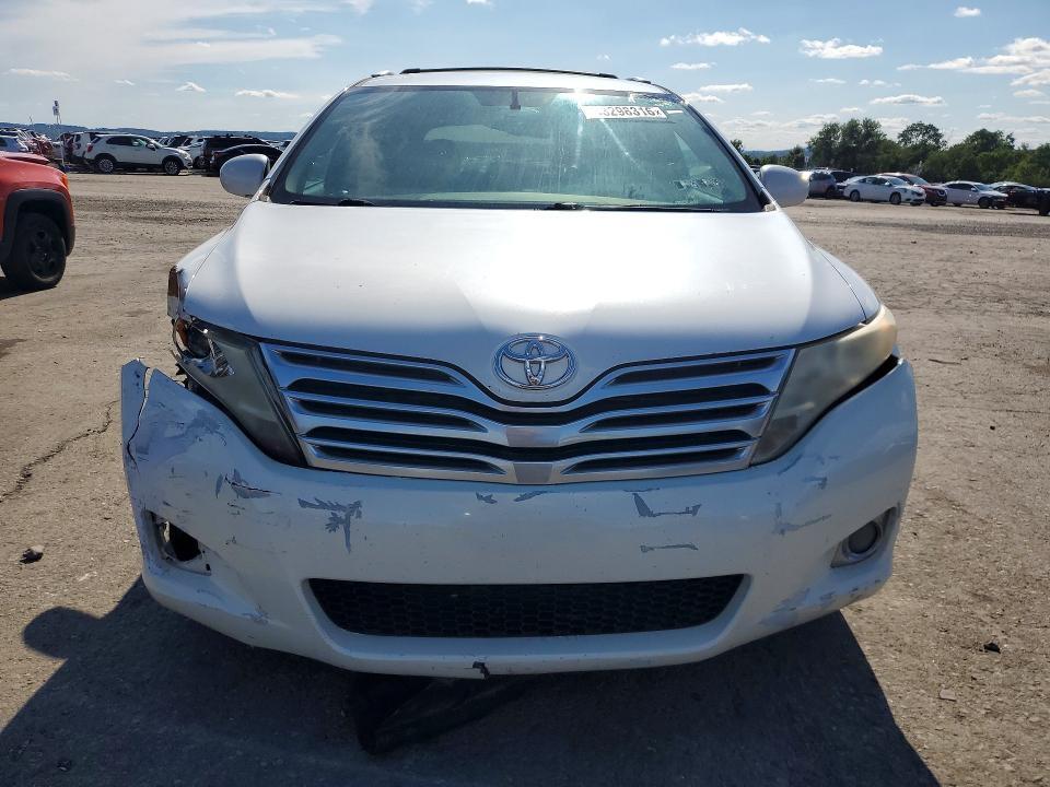 2009 TOYOTA VENZA AWD V6 — Фото 5 из 12