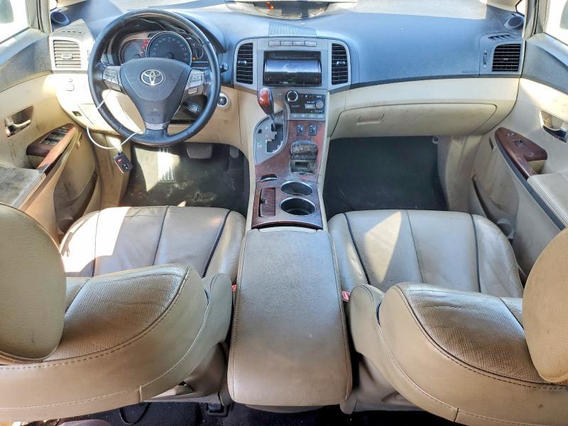 2009 TOYOTA VENZA AWD V6 — Фото 8 из 12