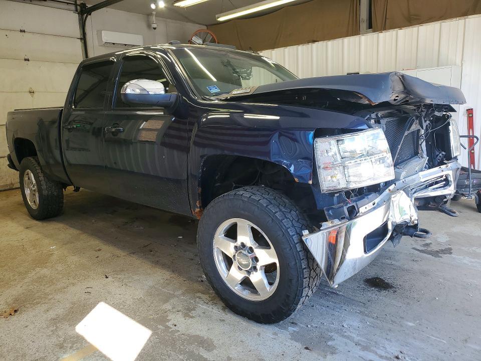 2009 CHEVROLET SILVERADO — Фото 4 из 13