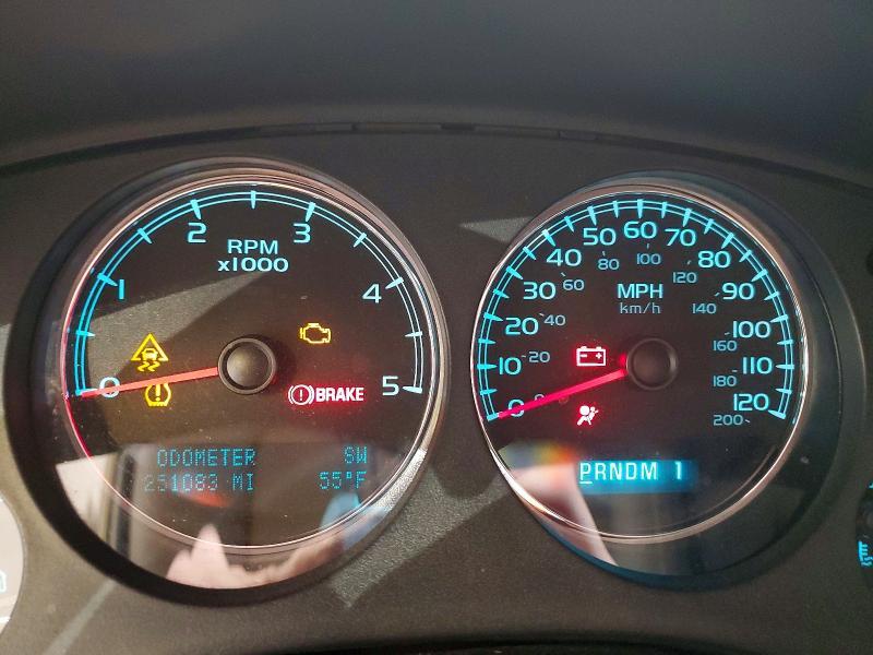2009 CHEVROLET SILVERADO — Фото 9 из 13
