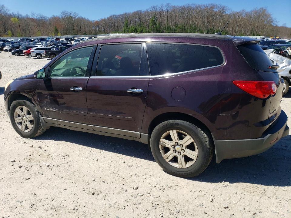 2009 CHEVROLET TRAVERSE — Фото 2 из 13