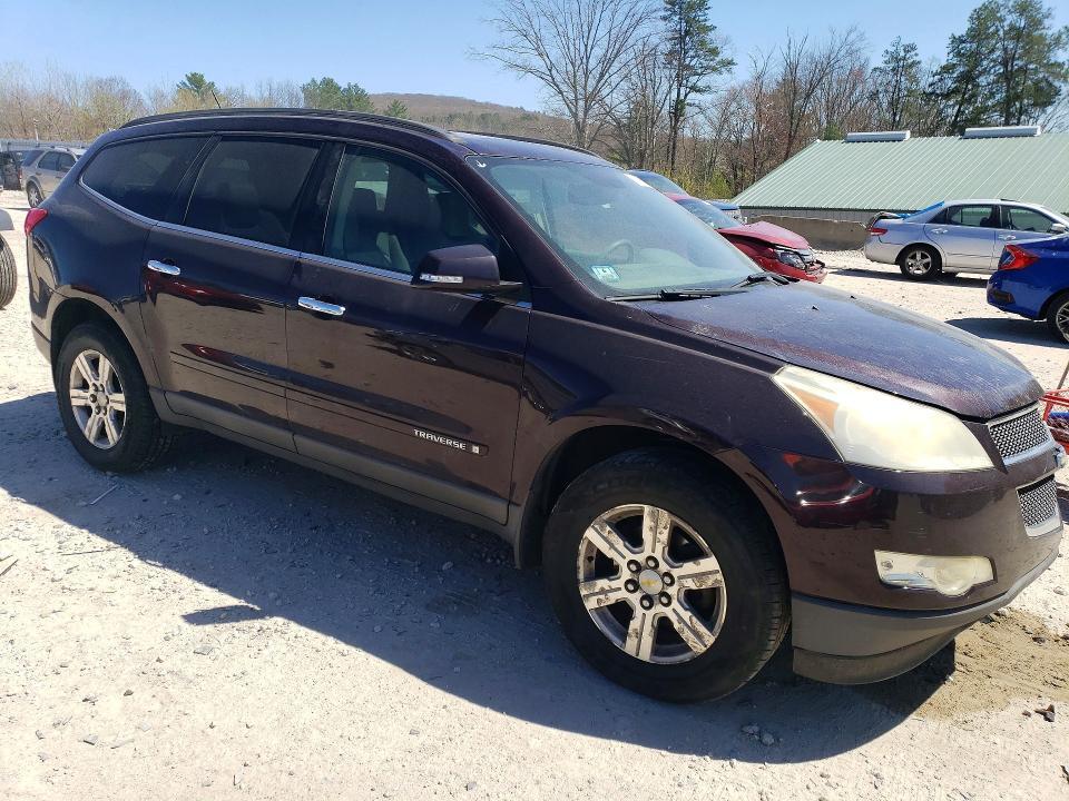 2009 CHEVROLET TRAVERSE — Фото 4 из 13