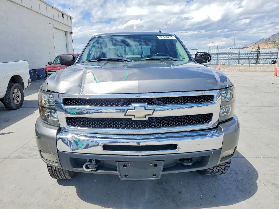 2009 CHEVROLET SILVERADO K1500 LT — Фото 5 из 12
