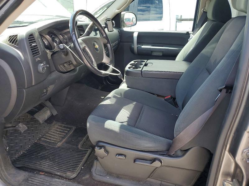 2009 CHEVROLET SILVERADO K1500 LT — Фото 7 из 12
