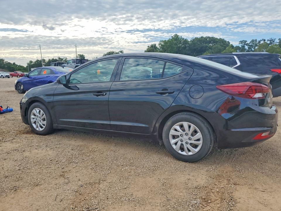 2020 HYUNDAI ELANTRA SE — Фото 2 из 13