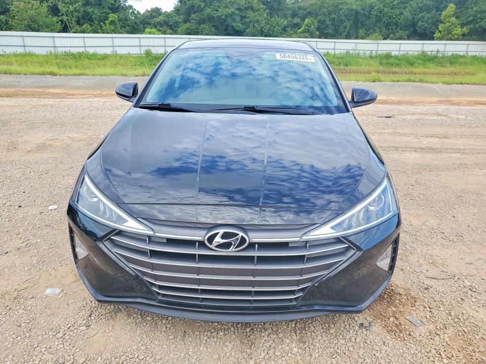 2020 HYUNDAI ELANTRA SE — Фото 5 из 13