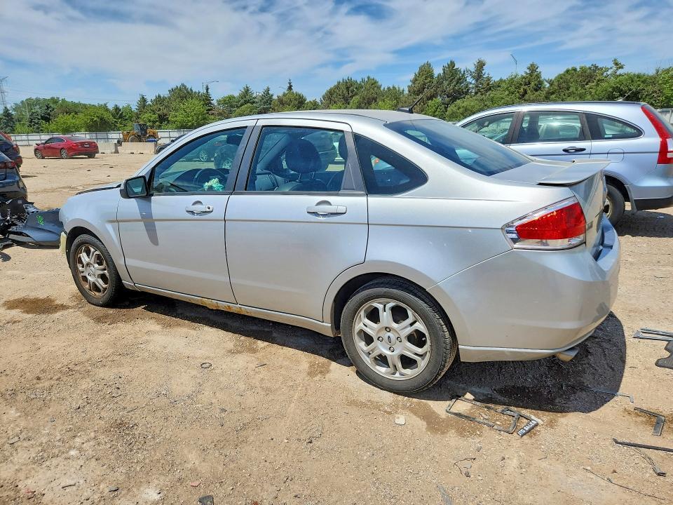 1FAHP36N09W242242 2009 FORD FOCUS photo no. 2