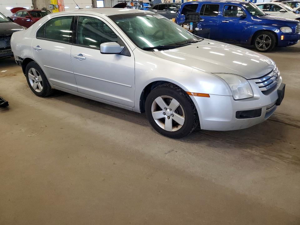 3FAHP07Z59R215086 2009 FORD FUSION photo no. 4