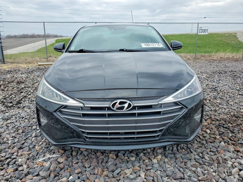 2020 HYUNDAI ELANTRA SE — Фото 5 из 12