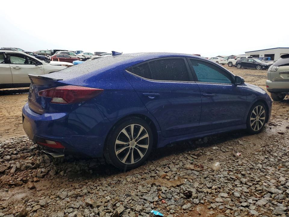 2020 HYUNDAI ELANTRA SPORT — Фото 3 из 12