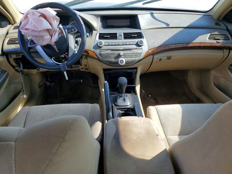 2009 HONDA ACCORD LX — Фото 8 из 13