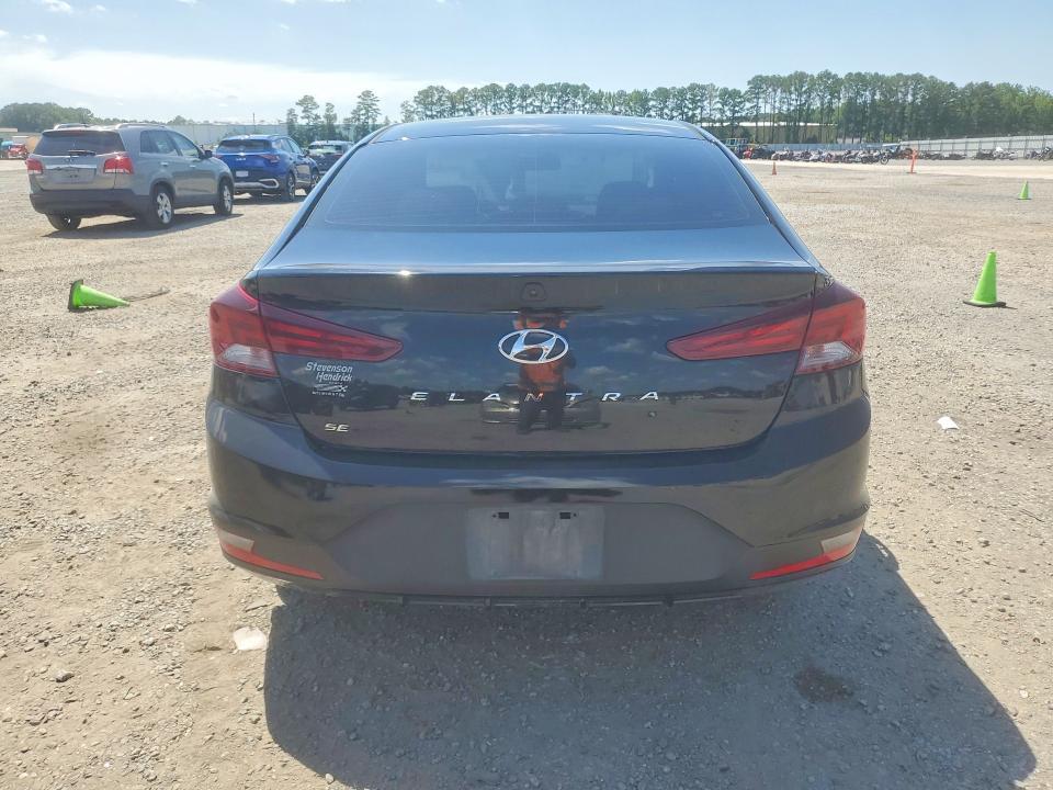 2020 HYUNDAI ELANTRA SE — Фото 6 из 12
