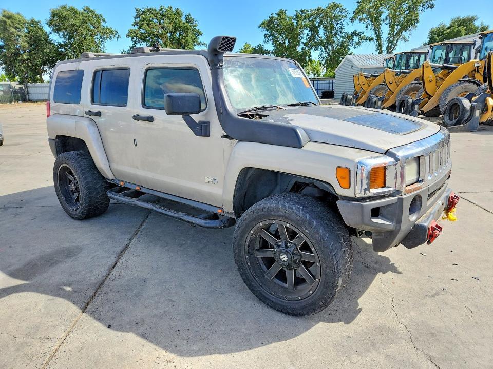 2009 HUMMER H3 — Фото 4 из 12
