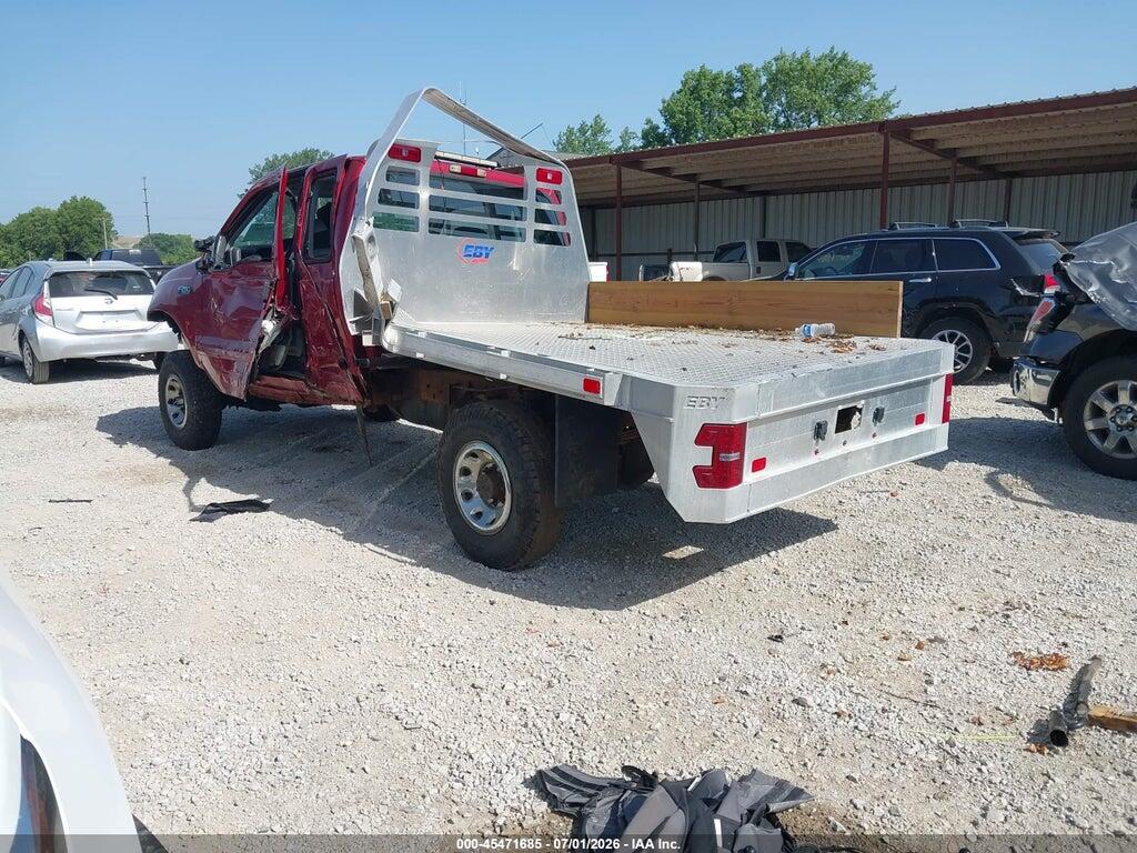 1FTNX21L72EC50010 2002 FORD F-250 photo no. 3
