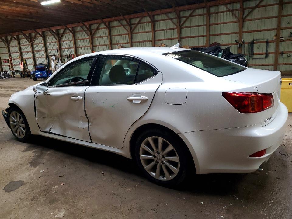 2009 LEXUS IS 250 BASE — Фото 2 из 12