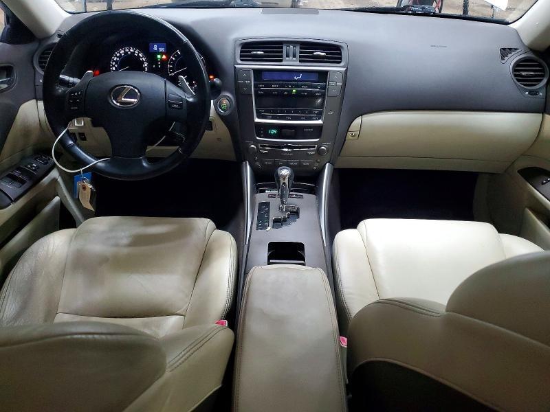 2009 LEXUS IS 250 BASE — Фото 8 из 12