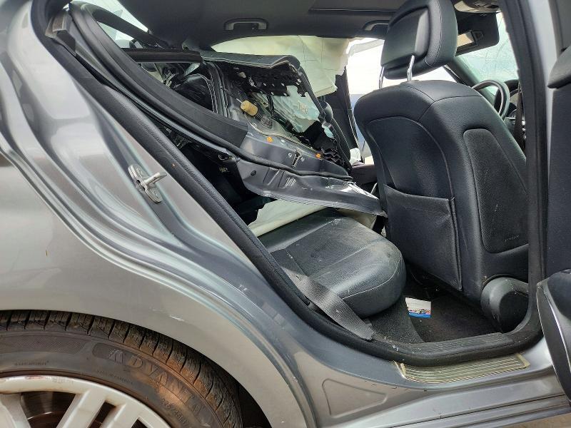 2009 MERCEDES-BENZ C 300 — Фото 10 из 12