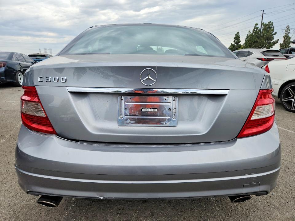 2009 MERCEDES-BENZ C 300 — Фото 6 из 12