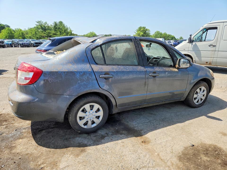 2009 SUZUKI SX4 — Фото 3 из 12