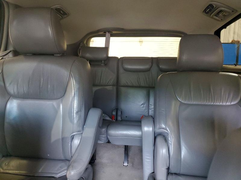 2009 TOYOTA SIENNA — Фото 10 из 14